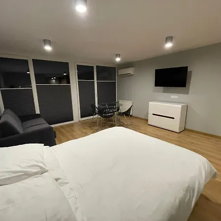 Sloneczna Dwojka Apartment *